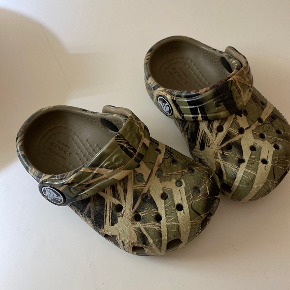 NWOT CAMO CROCS